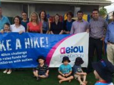 Media Call: Toowoomba locals hike with their hearts for children with autism
